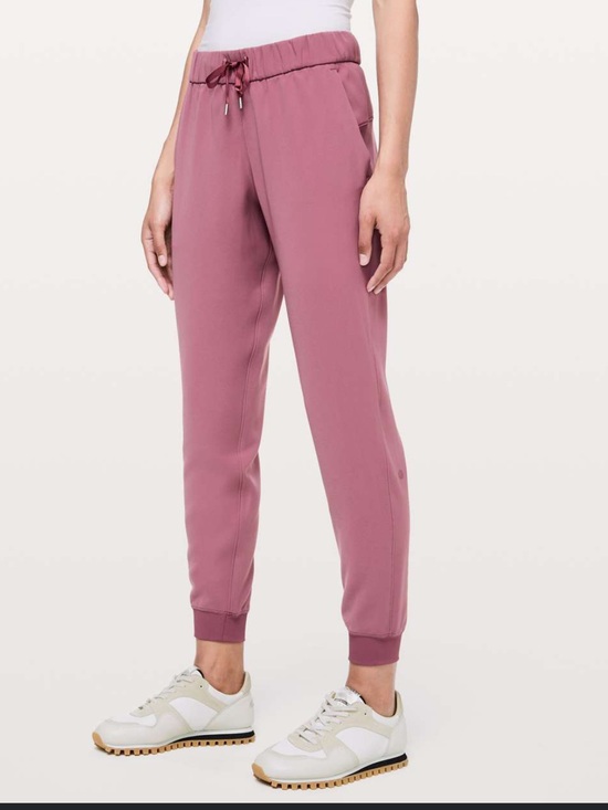lululemon athletica Pants - Lululemon On The Fly Jogger